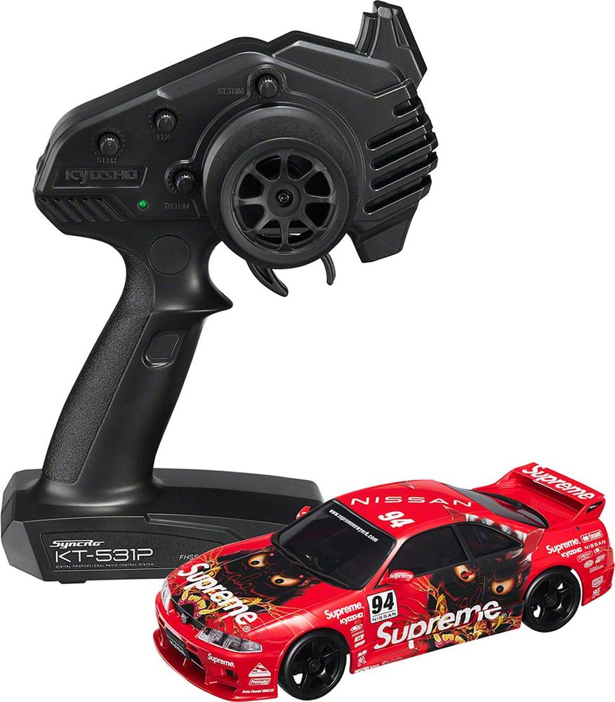Supreme x Kyosho Mini Z Nissan Skyline Nismo R33 RC Readyset streetwear style fashion news hypebeast style outfit