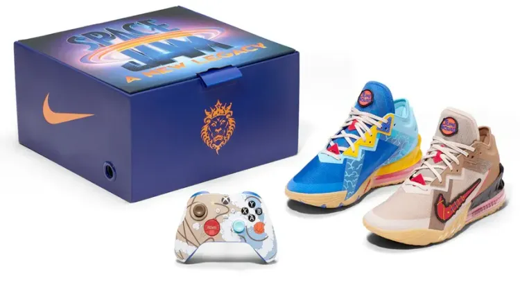 Nike-Lebron-18-Low-Xbox-Controller-Set-Wile-E-vs-Roadrunner-Space-Jam