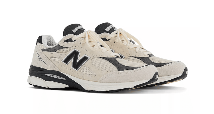 The New Balance MADE in USA 990v3 moonbeam header