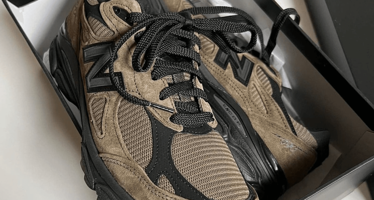 jjjjound-new-balance-990v3-olive-black-header