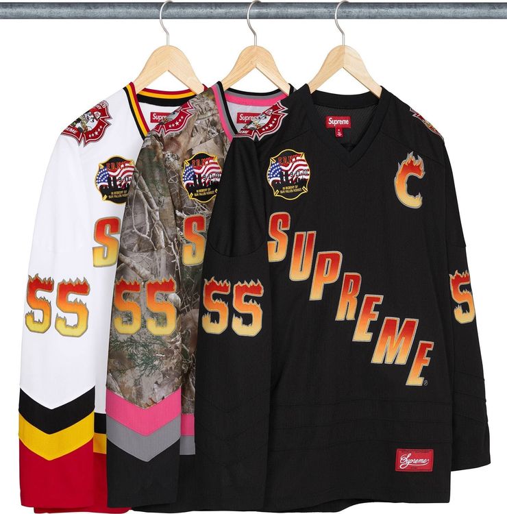 supreme-fdny-hockey-jersey_group-shots_3.jpg supreme-fdny-hockey-jersey_group-shots_3.jpg