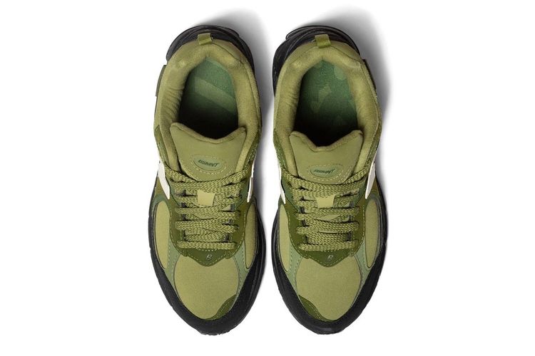 the basement new balance 2002r 1