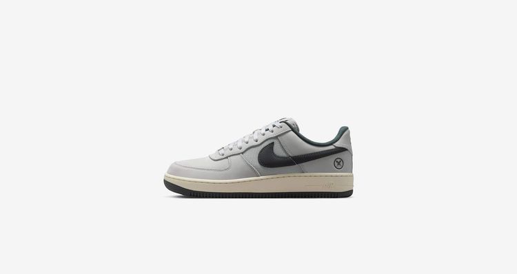 yuto-horigome-x-nike-sb-air-force-1-low-light-bone-and-iron-grey.jpg Yuto Horigome x Nike SB Air Force 1 Low 'Light Bone and Iron Grey'