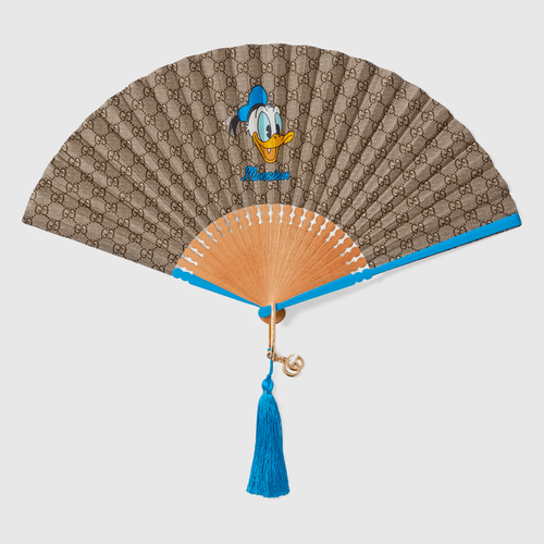 Gucci x Disney Donald Duck Fan fashion streetwear style outfit accessories