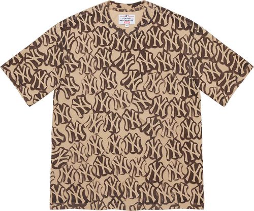 Supreme FW21 Supreme®/New York Yankees™ Airbrush S/S Top