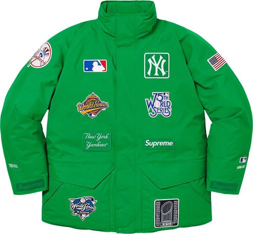 Supreme FW21 Supreme New York Yankees GORE-TEX 700-Fill Down Jacket