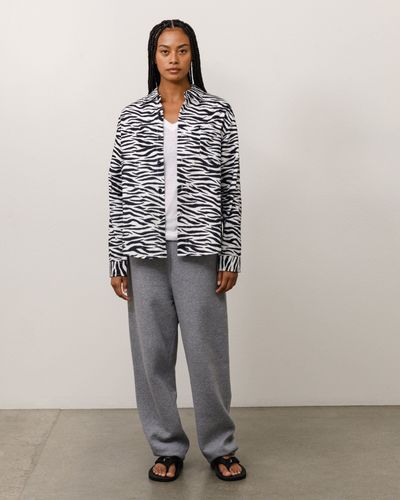 stussy-1110401-animal-print-flannel-shirt-zebra.jpg