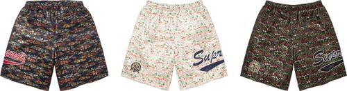 supreme-floral-jacquard-short_group-shots_2.jpg