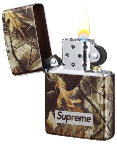 supreme-supreme-camo-logo-zippo_realtree-r-hardwoods-camo_1.jpg